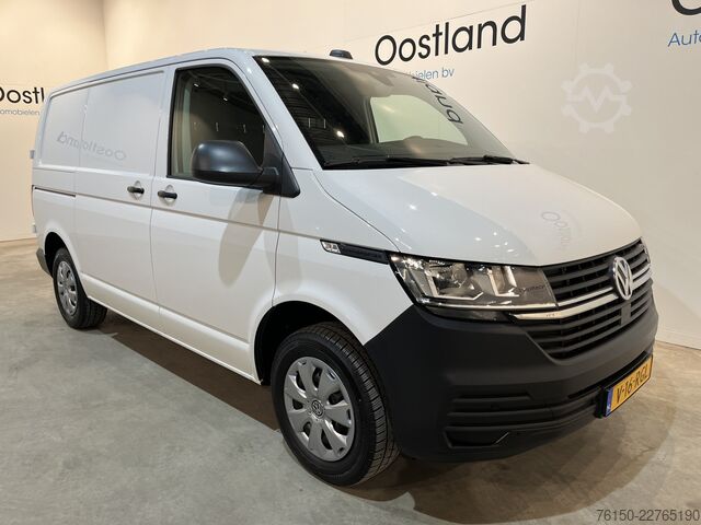Stationwagen met hoog dak VW Transporter 2.0 TDI L1H1 150 PK Automaat / Euro...