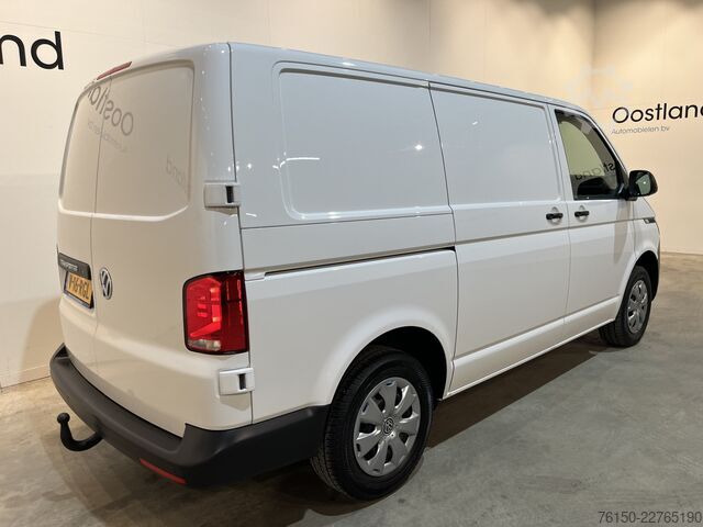 Stationwagen met hoog dak VW Transporter 2.0 TDI L1H1 150 PK Automaat / Euro...