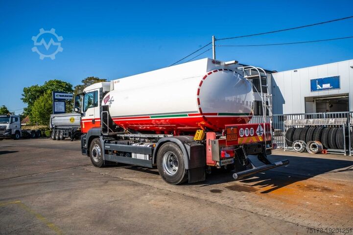 Tankwagen MAN TGS 18.400 4x4H +CM 11.500L /4 COMP