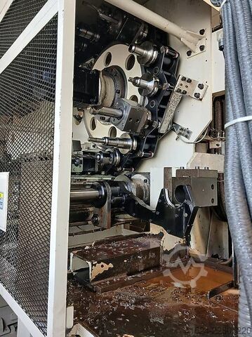 Centro de torneado y fresado CNC de 7 ejes OKUMA MacTurn 50