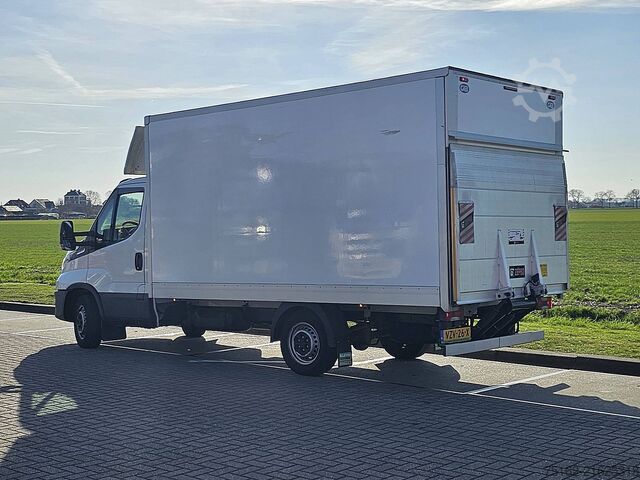 Suitcase IVECO DAILY 35 S 14 ac automaat EURO6