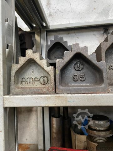 Trapschragen (2848) AMF 95 - 320 mm hoch