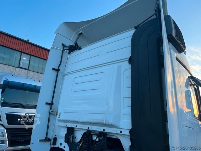 Véhicule tracteur volume MERCEDES-BENZ ACTROS 1844 LS * MP 3 *ORG KM *