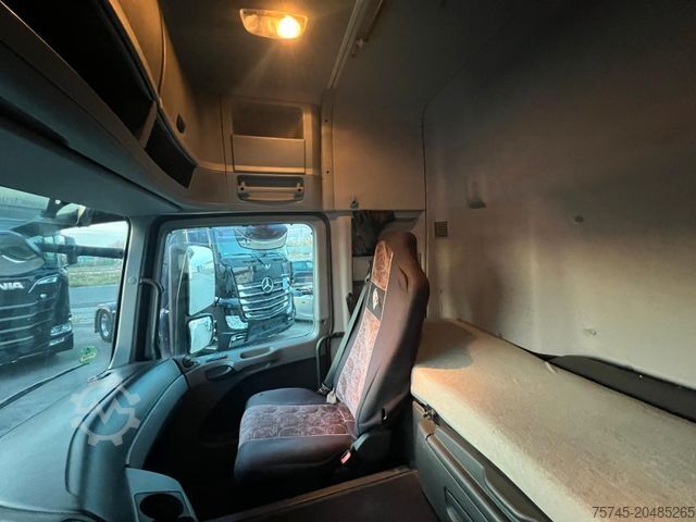 Véhicule tracteur volume MERCEDES-BENZ ACTROS 1844 LS * MP 3 *ORG KM *