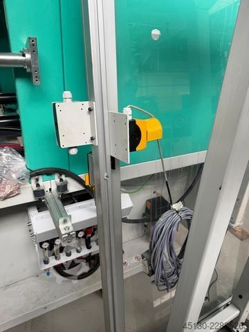Machine de moulage par injection Arburg 520H 1500-800 e²