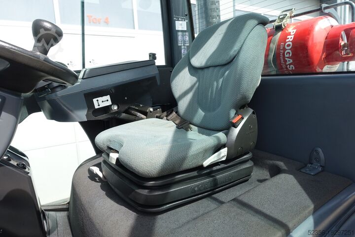 Plynový vysokozdvižný vozík Triplex Jungheinrich 3t Gasstapler TFG430 Kabine SS + ZVG