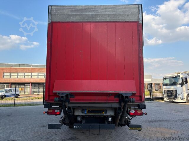 BE semi-trailer Schmitz SKO 18 + STUURAS + LOADLIFT + CARRIER
