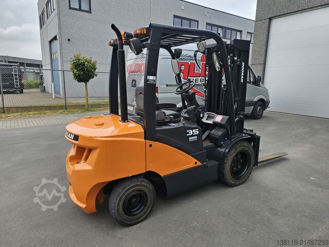 Forklift DOOSAN D35