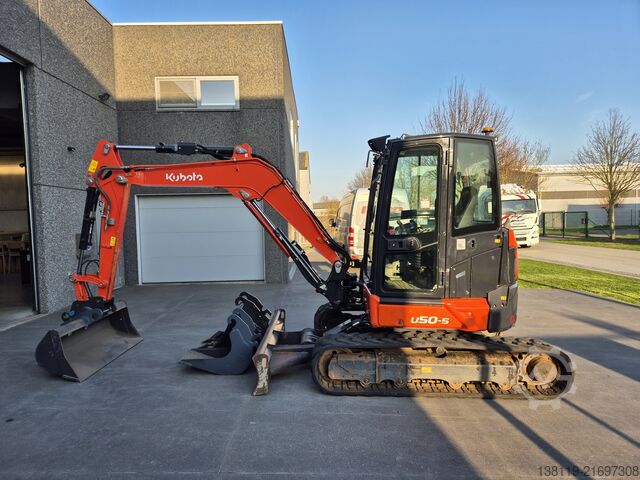 Mini excavator Kubota U50-5