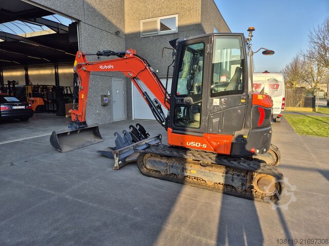 Mini excavator Kubota U50-5
