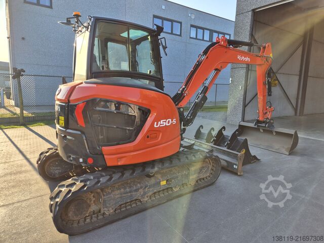 Mini excavator Kubota U50-5
