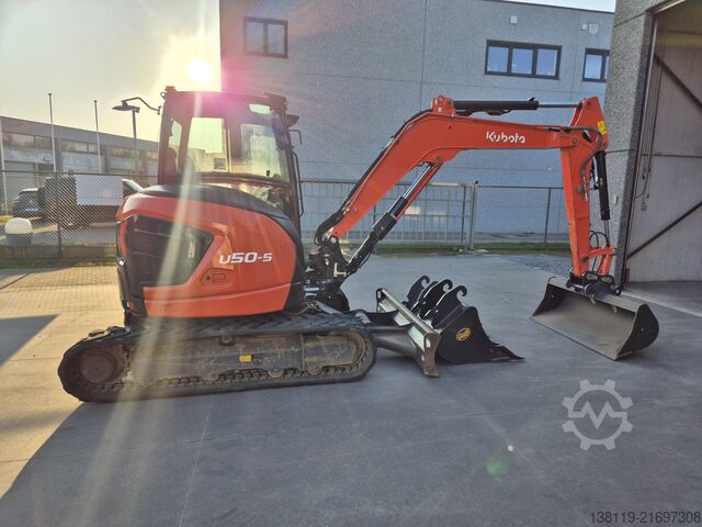 Mini excavator Kubota U50-5