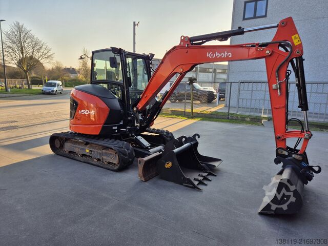 Mini excavator Kubota U50-5