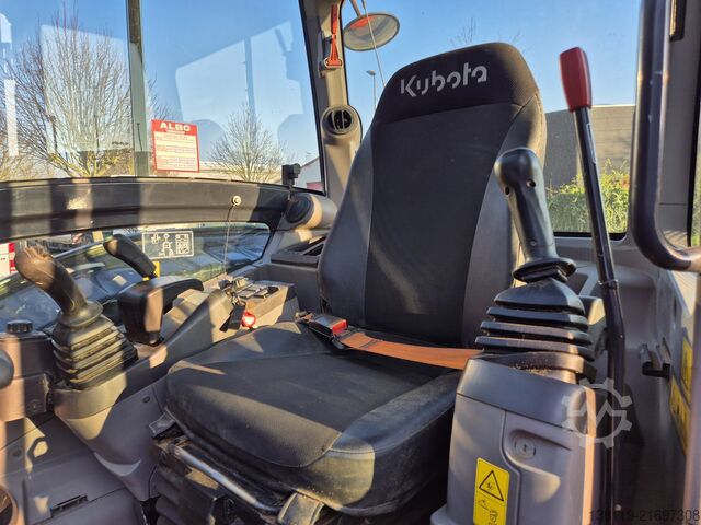 Mini excavator Kubota U50-5