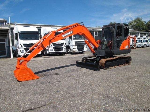 Minigraafmachine DOOSAN DX60*38 KW*YANMAR MOTOR*