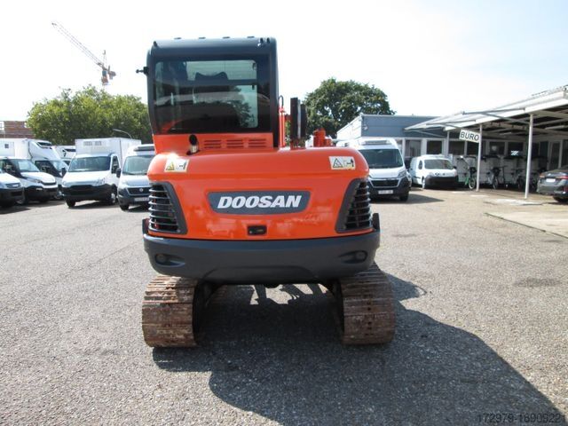 Rupsgraver DOOSAN DX60*38 KW*YANMAR MOTOR*