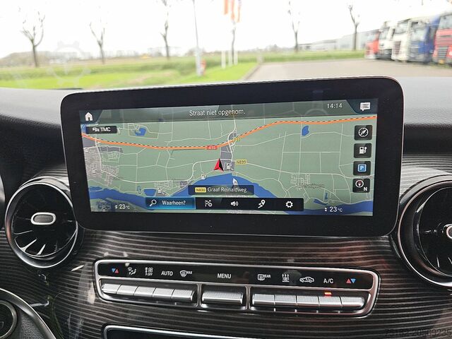 Transporte de pasajeros MERCEDES-BENZ EQV 300 7-Zits Pano Navi L2!