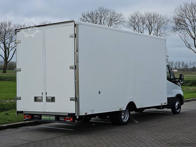 Suitcase IVECO DAILY 35C14 Platform Cabine XXL!