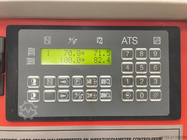 Moulder WEINIG HYDROMAT  (9 spindle)