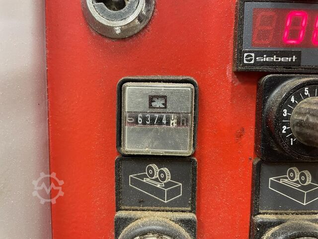 Moulder WEINIG HYDROMAT  (9 spindle)