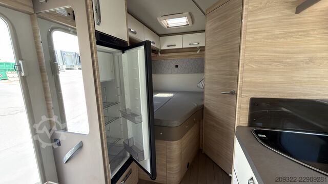 Poluintegrisani kamper Fiat Ducato Weinsberg Carasuite 650MF del 2024 | Cambio manuale |5 posti letto