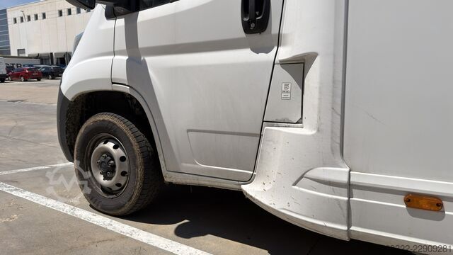 Poluintegrisani kamper Fiat Ducato Weinsberg Carasuite 650MF del 2024 | Cambio manuale |5 posti letto