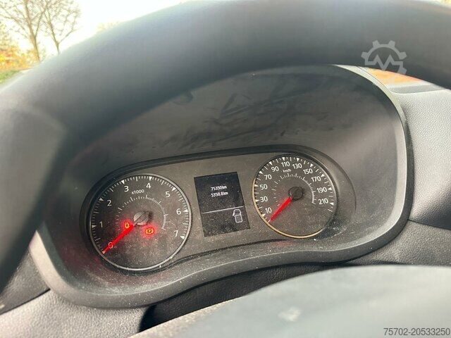 Hayvan taşıyıcı Renault Master Nuyts 1-2 Pferde Hengsttrennung