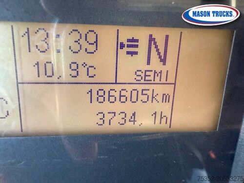 Furgonetka z firanką Iveco Eurocargo 75-210P