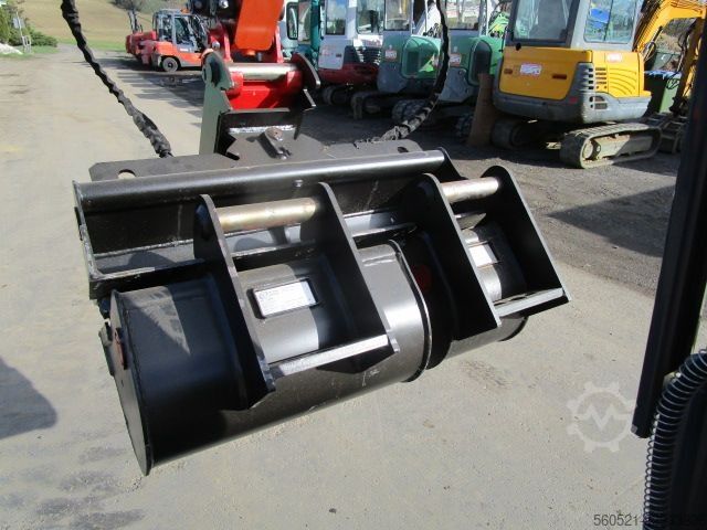 Miniescavatore Atlas AC08B - mechan. Schnellwechsler LEHNHOF + 3 Löffel