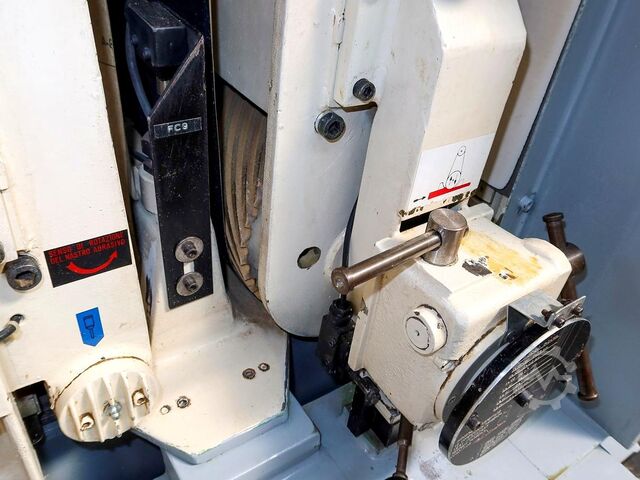 Μηχανή λείανσης άκρων KÜNDIG ECO