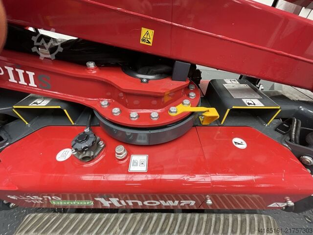 Spider aerial platform HINOWA LIGHTLIFT 15.70 IIIS