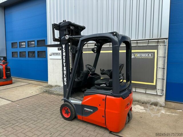 VS-22814 Carretilla elevadora eléctrica triplex Linde E12 COMPACT LINDE E12