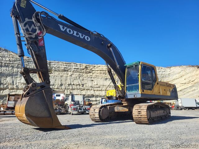 Crawler excavator Volvo EC290B