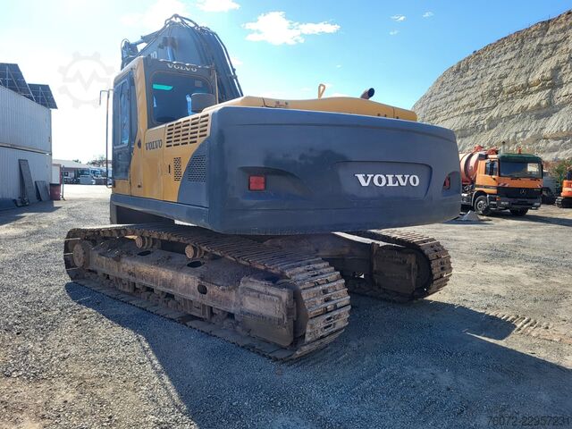 Crawler excavator Volvo EC290B