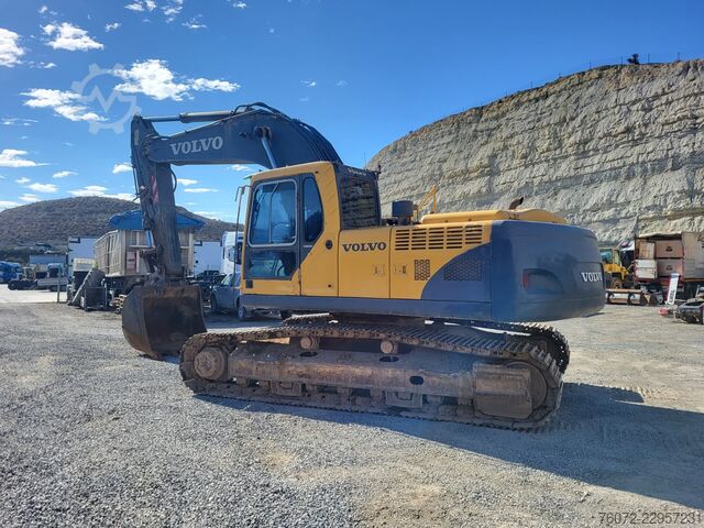 Crawler excavator Volvo EC290B