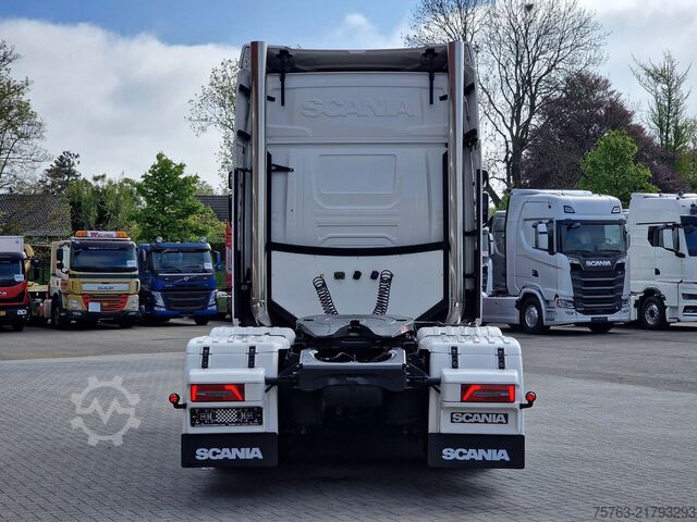 Standard-SZM Scania 660ST V8 NGS Tuft Torpedo - New - BUFFL interio...