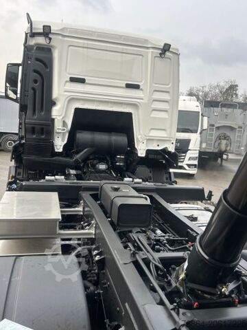 Trójstronna wywrotka MAN TGS 28.480 6X4X4 , MEILLER, WINTERDIENSTAUSRüSTUNG, ACHSLIFT, LENKACHSE