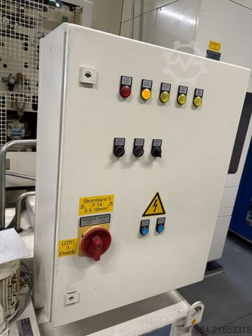 Uniwersalne centrum obróbcze MATSUURA MAN 72-25 V