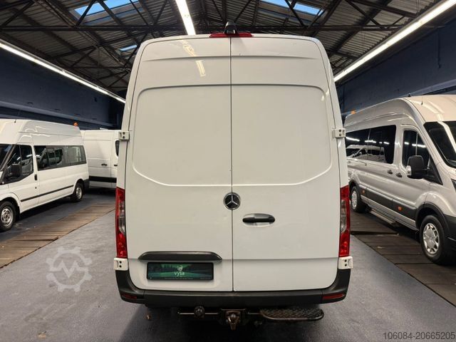 Hög tak skåpbil MERCEDES-BENZ Sprinter 316 Kasten L2H2 AC NAVI R-CAM AHK 3,5T