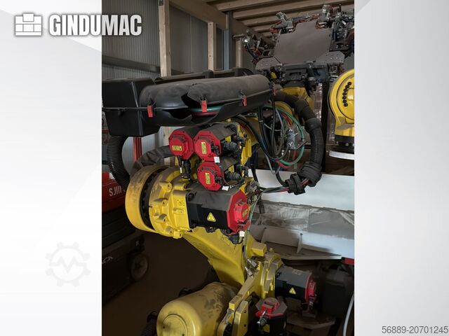 Braccio robotico FANUC R-2000iC 165F