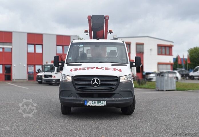 Op vrachtwagen gemonteerd platform Ruthmann TB300