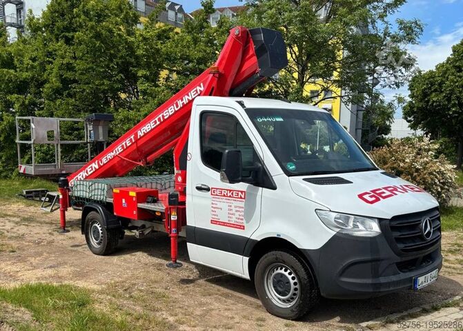Op vrachtwagen gemonteerd platform Ruthmann TB300