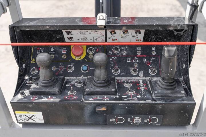 Scharnierende telescopische hoogwerker Manitou 280 TJ