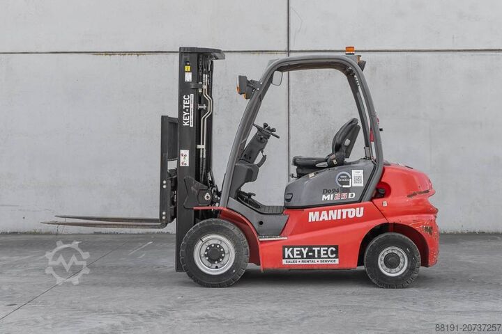 Forklift Manitou MI 25 D