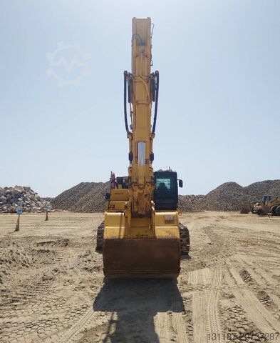 Crawler excavator Komatsu PC500LC (multiple units available in Saudi Arabia)
