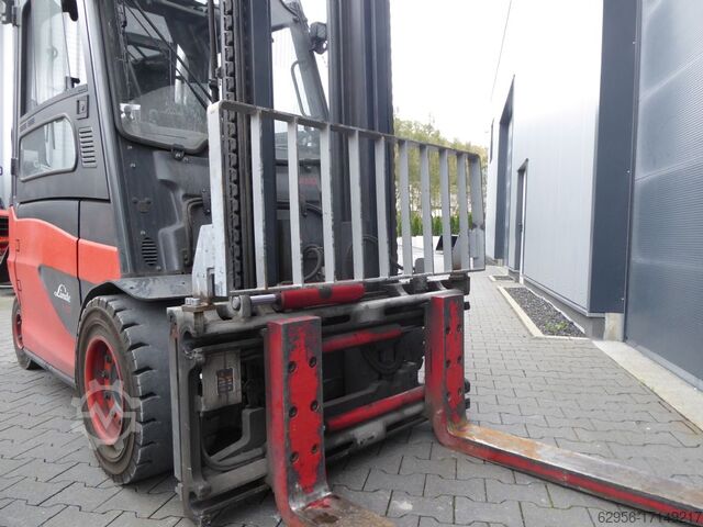 Elektro 4 Rad-Stapler Linde E50HL-01