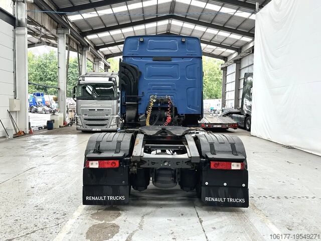 Standard-SZM Renault T460 HD001 / AIRCO