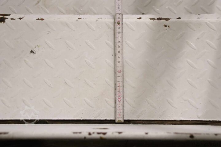 Stalowe schody Stahl 13-stufig Höhe 2980 mm