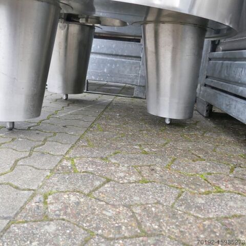 1344 liter verwarmbaar/koelbaar drukvat gemaakt van V4A met propeller roerwerk  