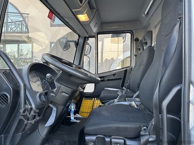TRILATERAL TIPPER Iveco ML 120-190